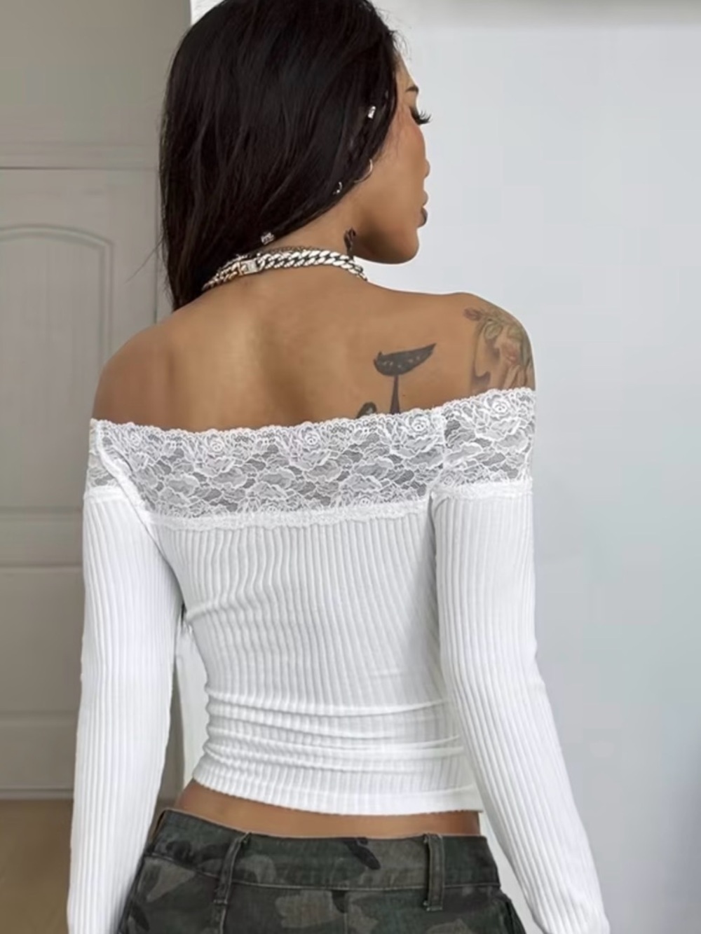 Lace-Trim Off-Shoulder Ribbed Top - White - Picture 3 of 4